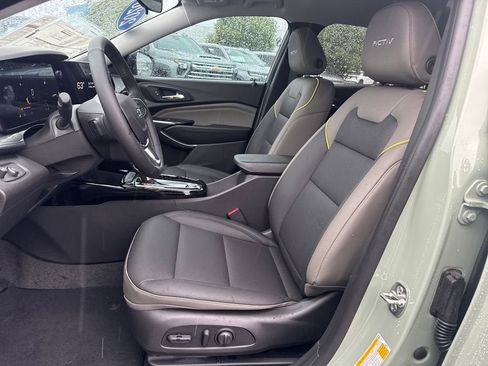 New 2026 Chevrolet Trax ACTIV FWD image 14