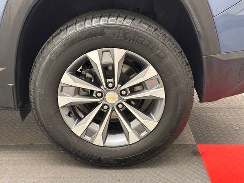 Used 2026 Chevrolet Equinox LT AWD/4WD image 21