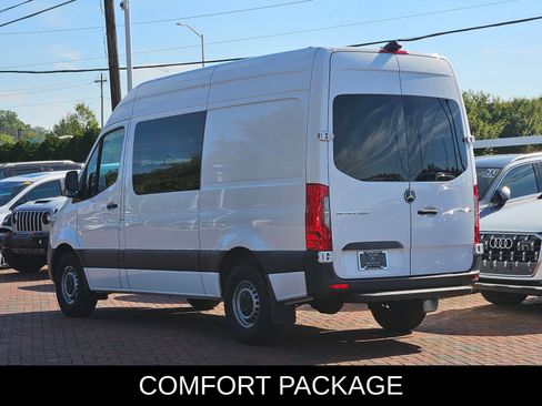 Used 2024 Mercedes-Benz Sprinter 2500 image 5