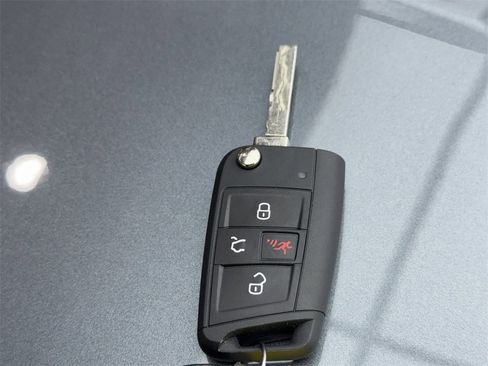 Used 2020 Volkswagen Jetta S image 58