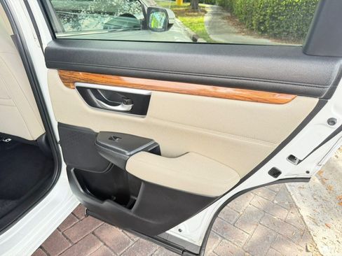 Used 2017 Honda CR-V EX image 34