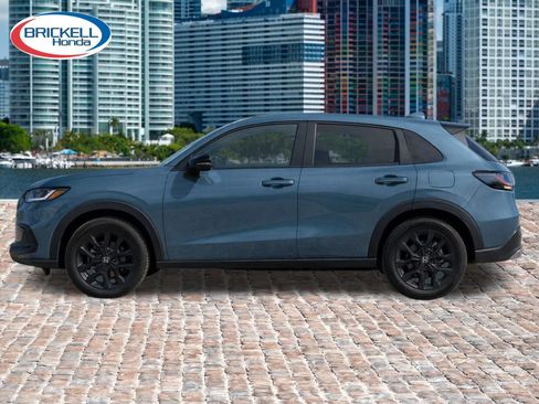 Used 2025 Honda HR-V Sport image 4