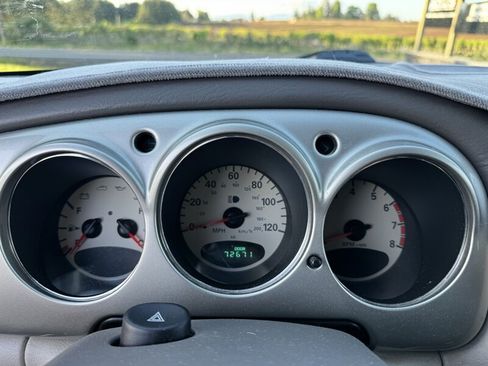 Used 2004 Chrysler PT Cruiser w/ PWR Convenience Group FWD image 17