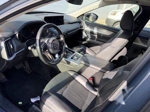 Used 2025 MAZDA CX-70 3.3 Turbo w/ Preferred Package image 2