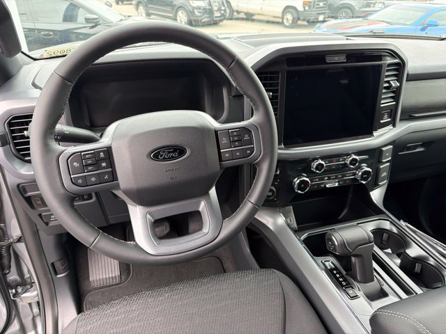 New 2026 Ford F150 XLT w/ Equipment Group 302A MID AWD/4WD image 15