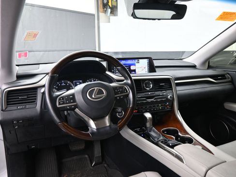 Used 2018 Lexus RX 350L FWD image 19
