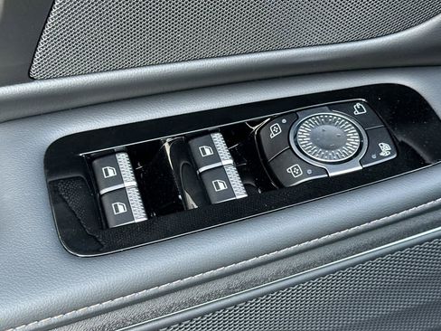 New 2026 Lincoln Nautilus Premier image 14