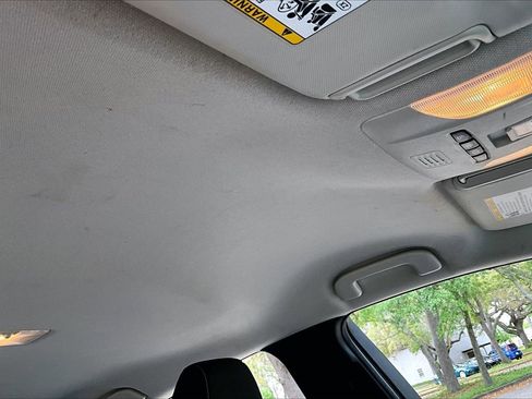 Used 2022 Toyota Corolla LE image 28