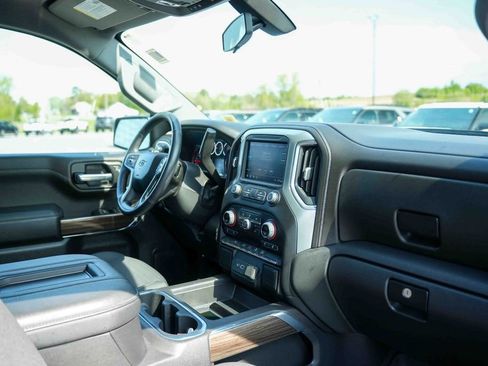 Used 2022 Chevrolet Silverado 1500 LT Trail Boss w/ Safety Package AWD/4WD image 14