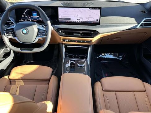 Certified 2025 BMW 330i xDrive Sedan w/ Convenience Package image 22