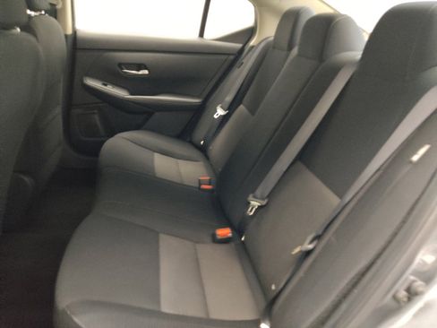 Used 2023 Nissan Sentra SV FWD image 18