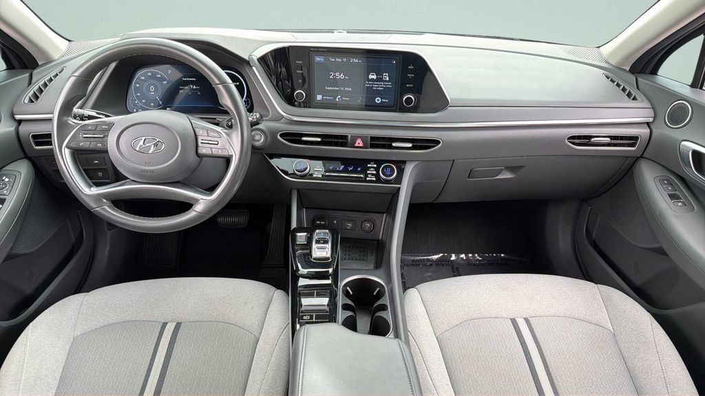 Used 2021 Hyundai Sonata SEL w/ Convenience Package FWD image 11