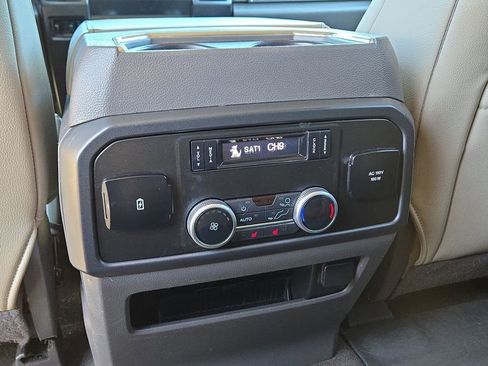 Used 2019 Ford Expedition Max Limited w/ Special Edition Package image 19