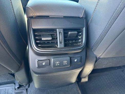 Used 2022 Subaru Outback Wilderness w/ Wilderness Package image 31