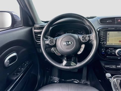Used 2016 Kia Soul ! w/ Premium Package FWD image 24