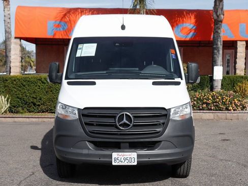 Used 2020 Mercedes-Benz Sprinter 3500 w/ Driver Convenience Package image 3