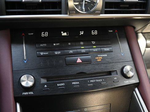 Used 2017 Lexus IS 300 AWD w/ Navigation System Package image 28