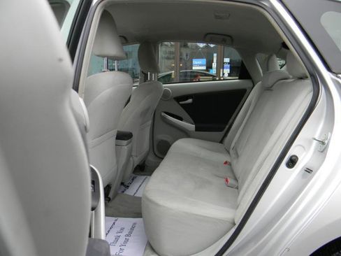 Used 2010 Toyota Prius Five FWD image 12