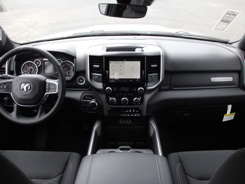New 2026 RAM 1500 Big Horn AWD/4WD image 2