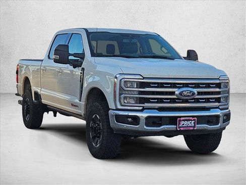 Used 2024 Ford F250 Lariat w/ Lariat Ultimate Package AWD/4WD image 3
