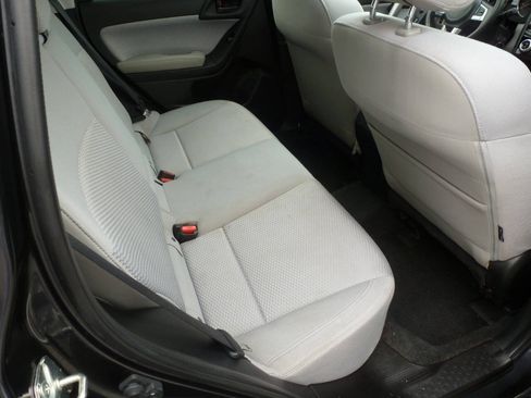 Used 2018 Subaru Forester 2.5i Premium w/ All-Weather Package AWD/4WD image 30