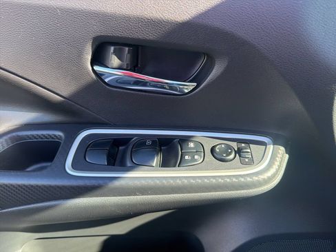 Used 2024 Nissan Versa SR w/ Trunk Package FWD image 12