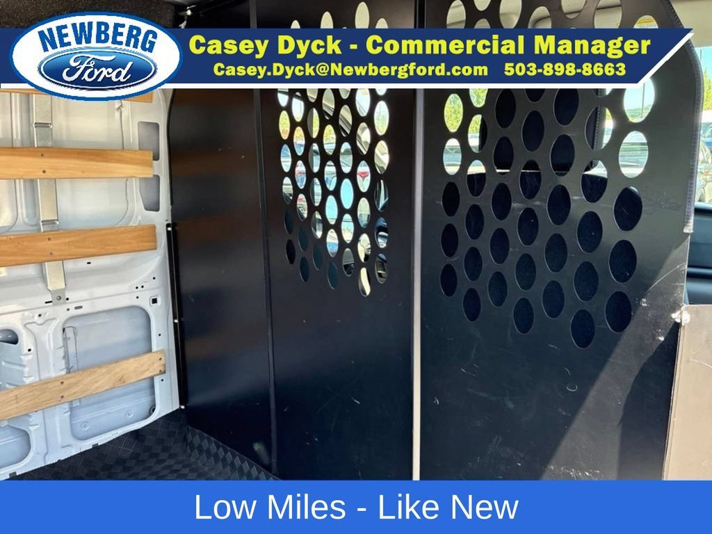 Used 2025 Ford Transit 250 Low Roof w/ Exterior Upgrade Package RWD image 10