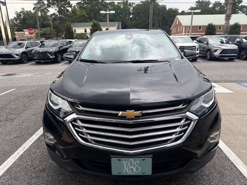 Used 2020 Chevrolet Equinox LT AWD/4WD image 2