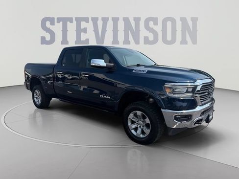 Used 2022 RAM 1500 Laramie AWD/4WD image 7