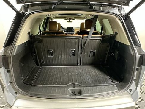 Used 2023 Nissan Pathfinder Platinum AWD/4WD image 29