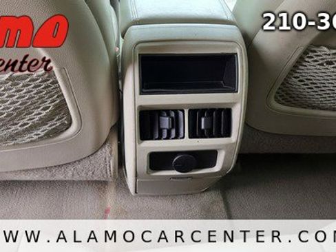 Used 2013 Cadillac SRX Performance w/ Driver Awareness Package image 35