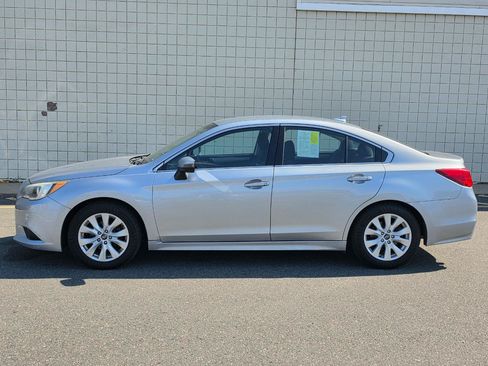 Used 2016 Subaru Legacy 2.5i Premium AWD/4WD image 4