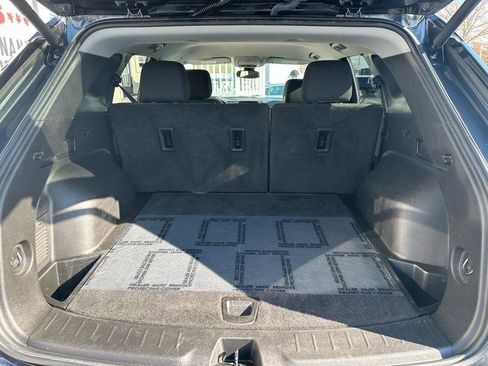 Used 2022 Chevrolet Blazer LT FWD image 26