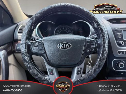 Used 2015 Kia Sorento LX FWD image 25