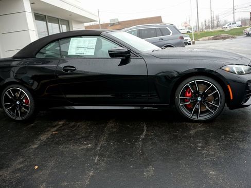 New 2026 BMW 440i xDrive Convertible w/ Premium Package image 3