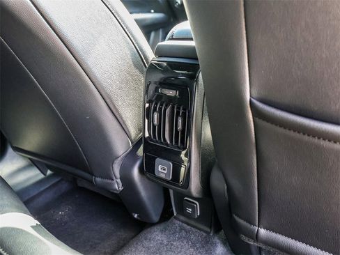 New 2026 Jeep Compass Latitude image 21