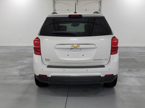 Used 2016 Chevrolet Equinox LTZ w/ Enhanced Convenience Package FWD image 7