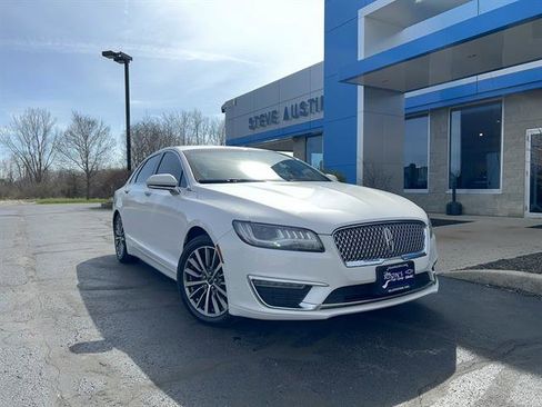 Used 2017 Lincoln MKZ Select image 1