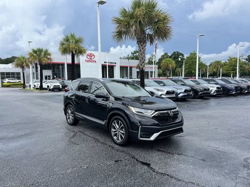 Used 2020 Honda CR-V Touring image 2