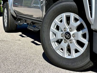 New 2026 Toyota Tacoma SR5