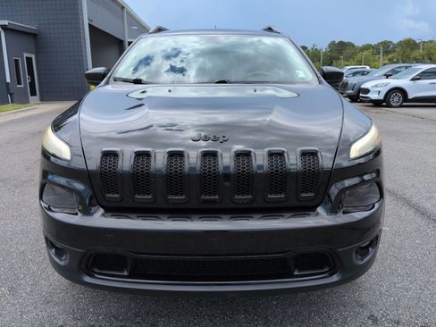 Used 2015 Jeep Cherokee Latitude AWD/4WD image 10