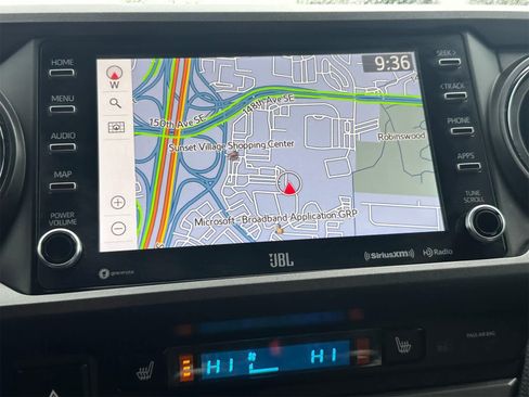 Used 2021 Toyota Tacoma TRD Off-Road w/ TRD Premium Off Road Package image 20