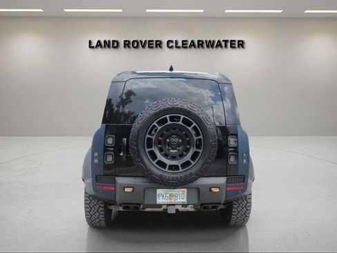 Used 2026 Land Rover Defender 110 OCTA AWD/4WD image 4