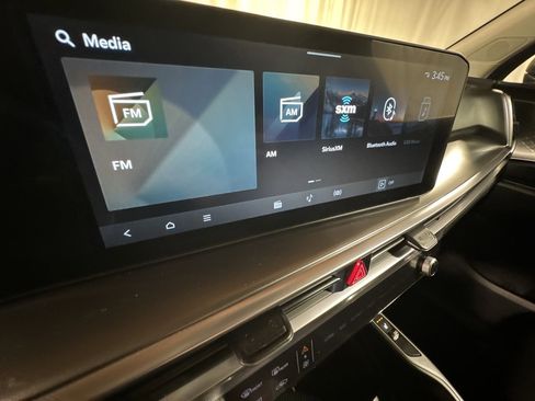 Certified 2025 Kia Sorento EX image 24