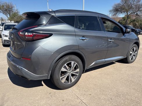 Used 2020 Nissan Murano SV image 2
