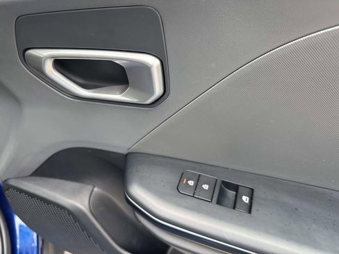 Used 2025 Kia K4 FWD image 15