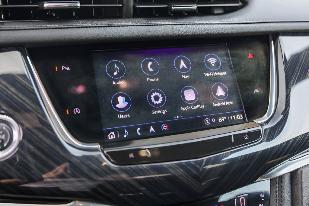 Certified 2025 Cadillac XT6 Premium Luxury FWD image 16