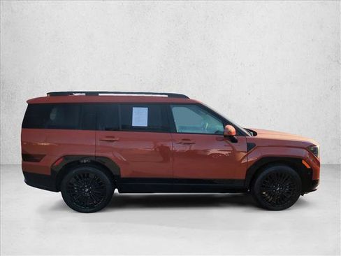 Certified 2025 Hyundai Santa Fe Calligraphy FWD image 4