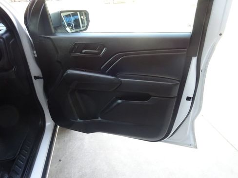 Certified 2023 Chevrolet Colorado W/T RWD image 30