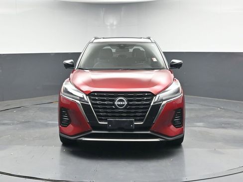 Used 2023 Nissan Kicks SR w/ SR Premium Package image 8